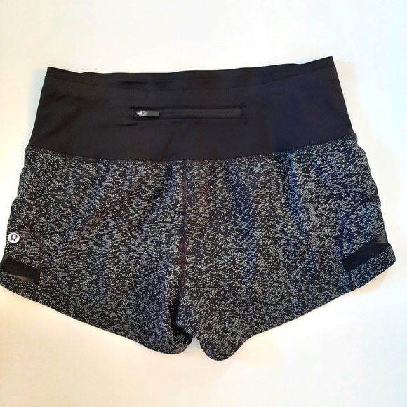 Lululemon Pace Perfect Short - Picture 5 of 7